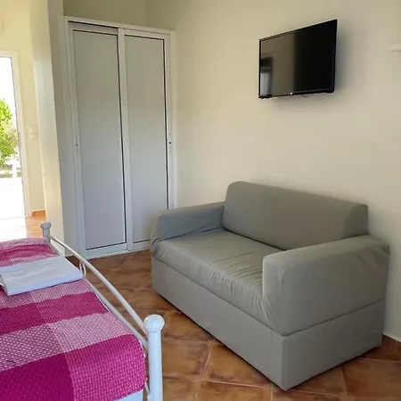 Sea View 4*