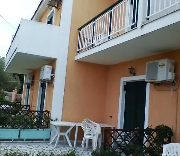 Апартаменты Sea View Studios *