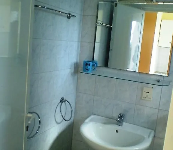 Sea View Studios Апартаменты *