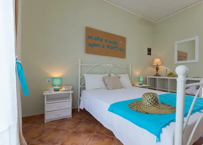 Sea View Studios Апартаменты