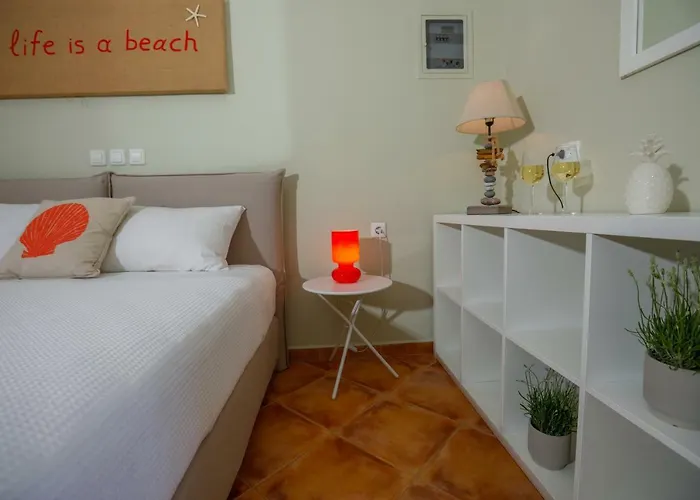 Апартаменты Sea View Studios *