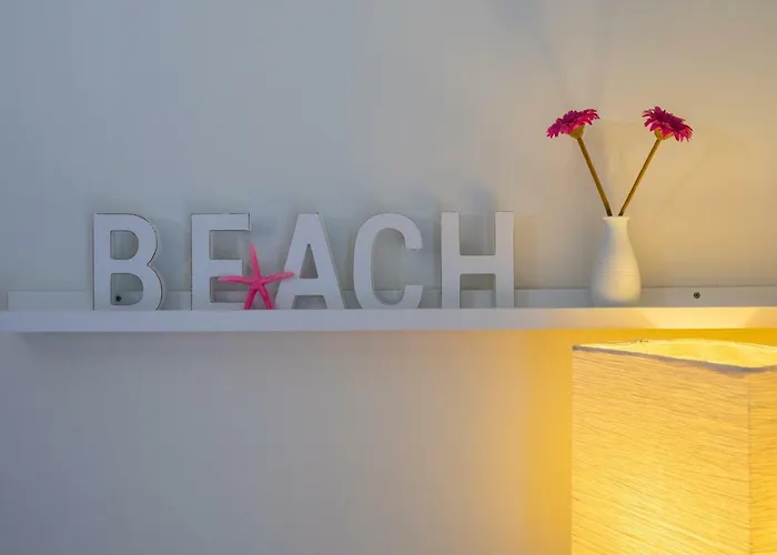 Sea View Studios
