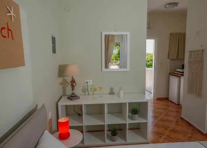Sea View Studios Апартаменты *